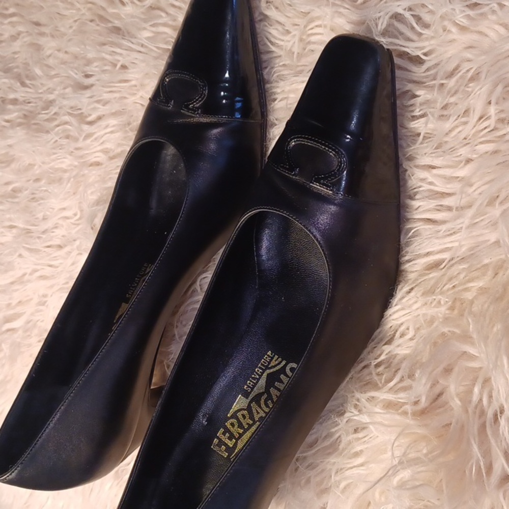 Ferragamo heels - Picture 9 of 15